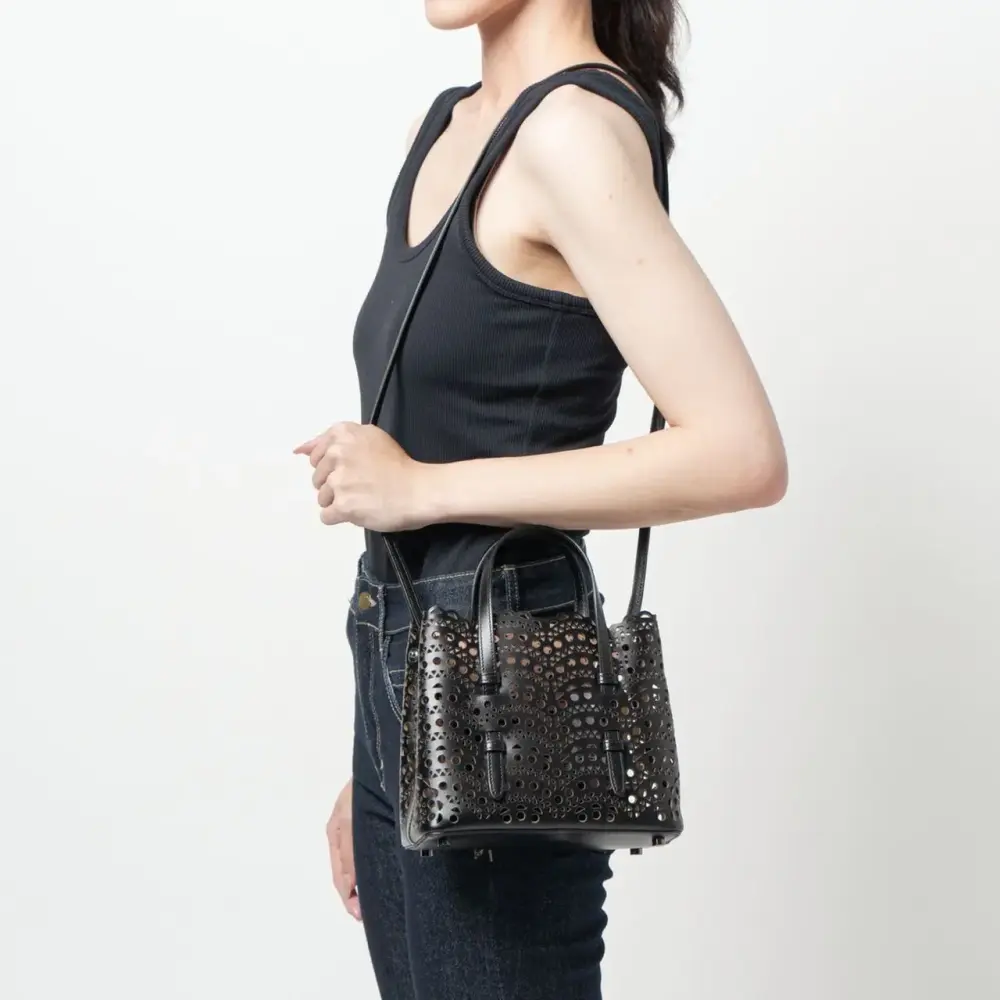 MINA 20 BAG VIENNE WAVE CALFSKIN · black